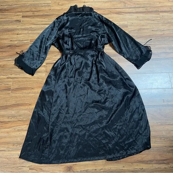 Oscar de la Renta Black Ruffle Satin Robe Fits S-M