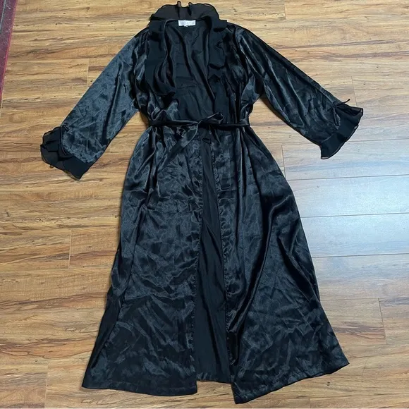 Oscar de la Renta Black Ruffle Satin Robe Fits S-M