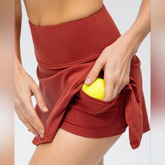 Peak Performance Active Skirt - Deep Rust Red