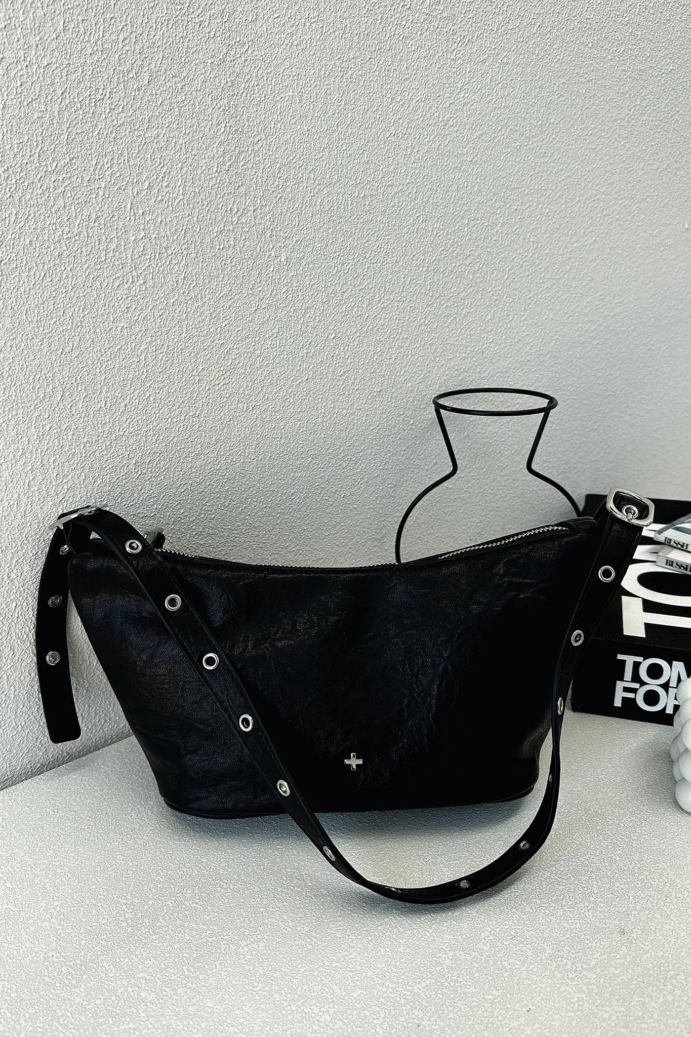 Peta   Jain Rosie Eyelet Shoulder Bag -  Black