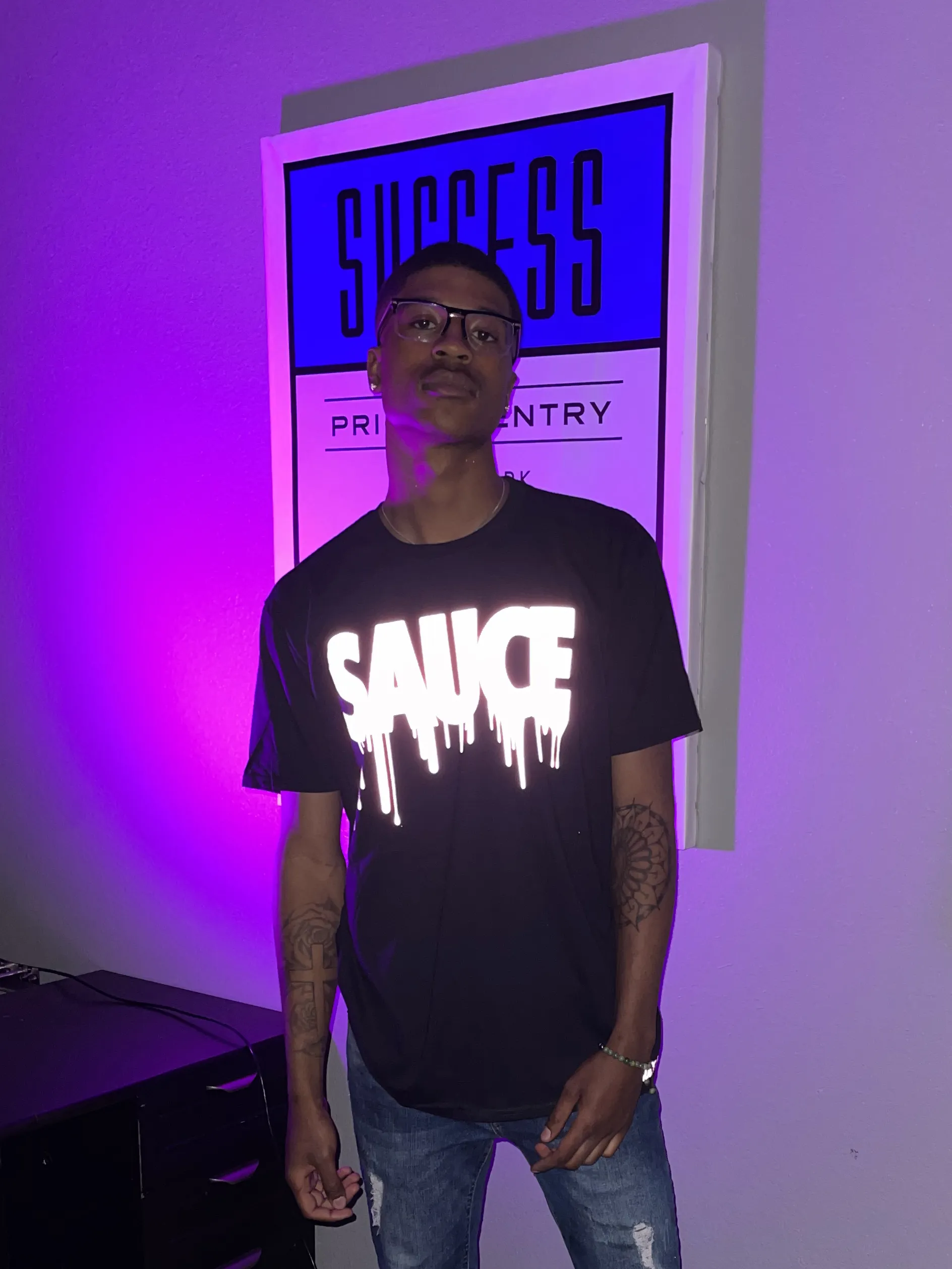 Purple Reflective Sauce | Black Tee