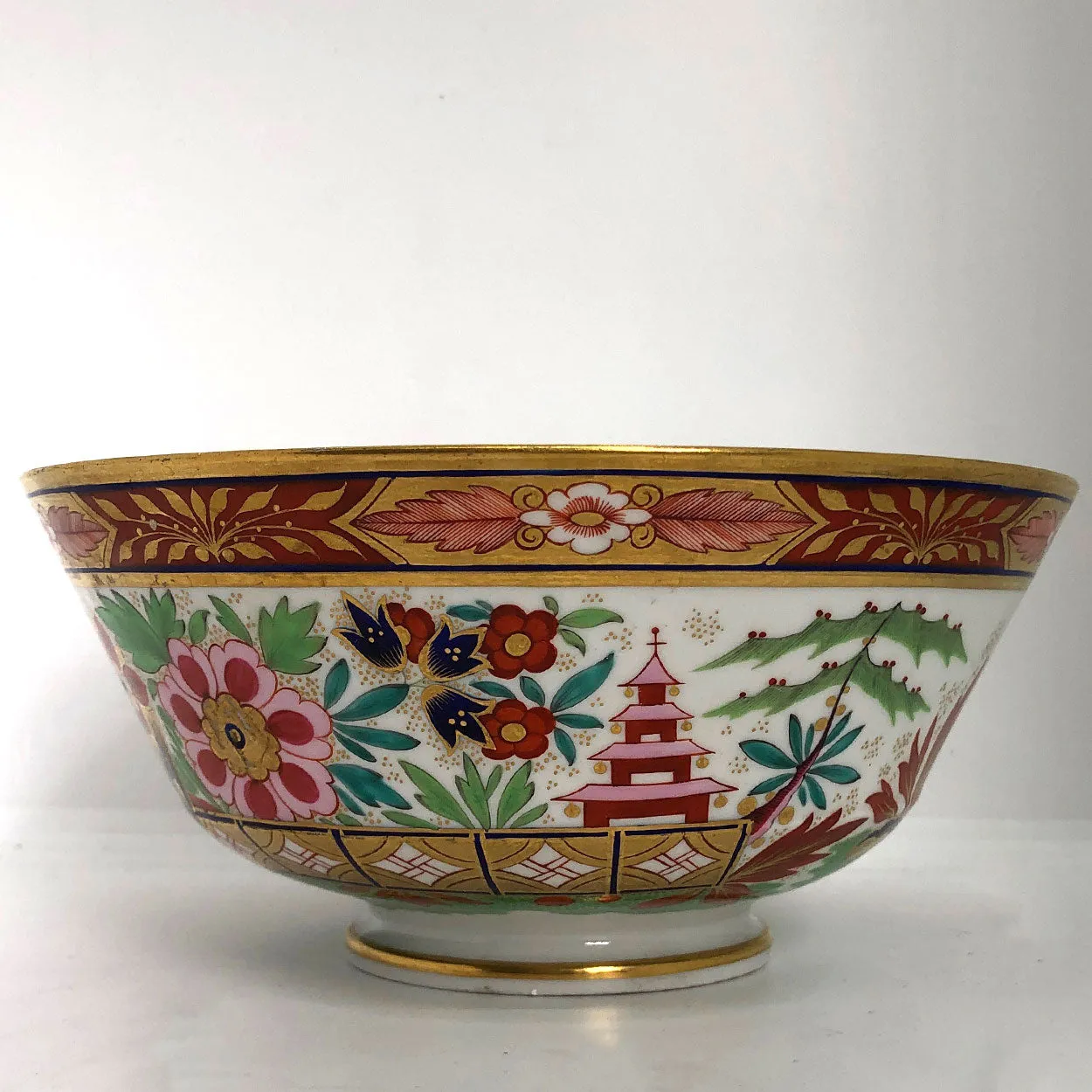 Set of 22 English Worcester Flight, Barr and Barr Porcelain Fence and Pagoda Cups and Saucers