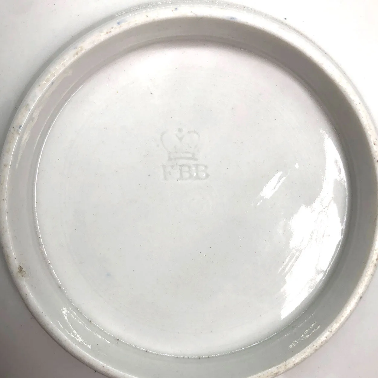 Set of 22 English Worcester Flight, Barr and Barr Porcelain Fence and Pagoda Cups and Saucers