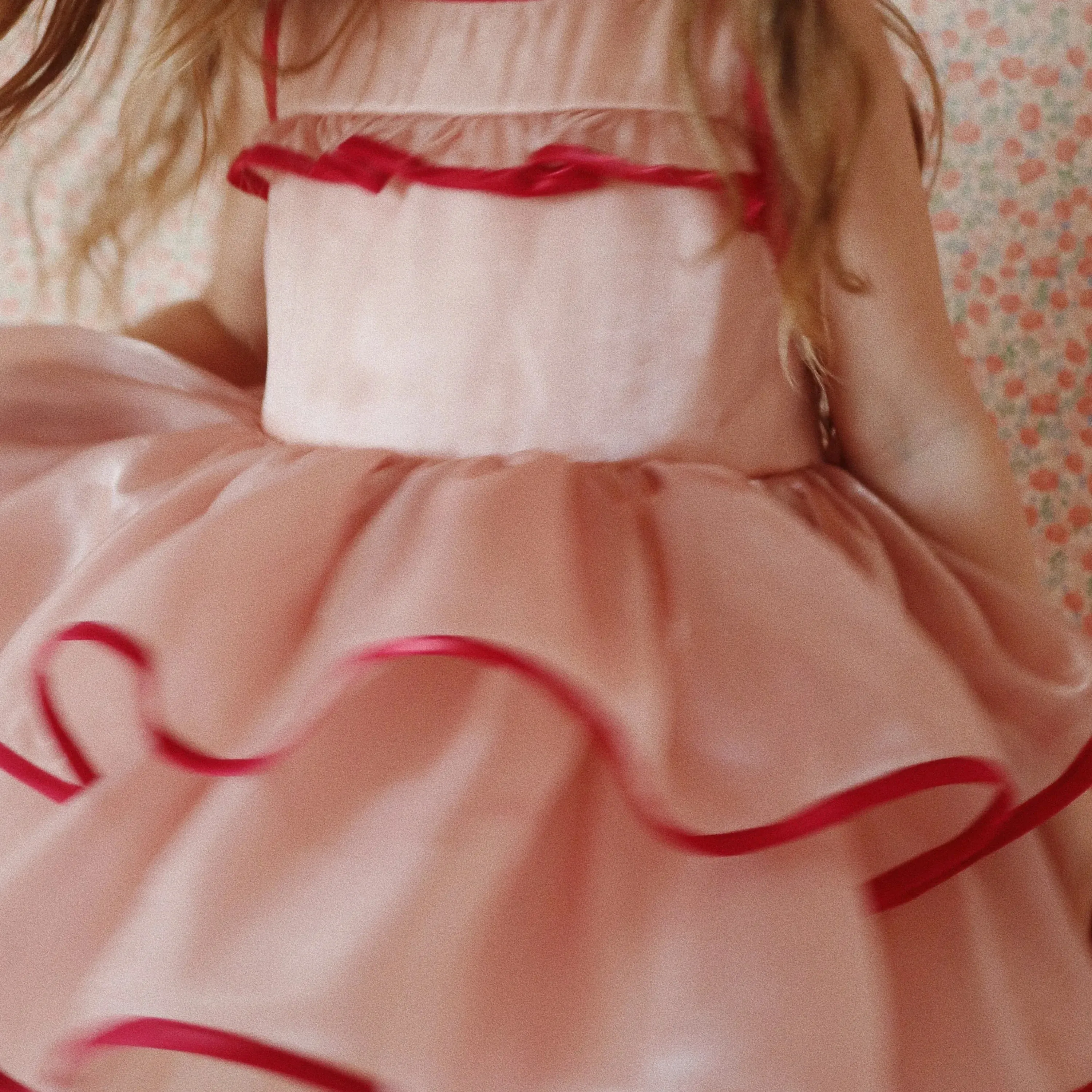 Shibon Ruffle Dress (Mellow Rose)