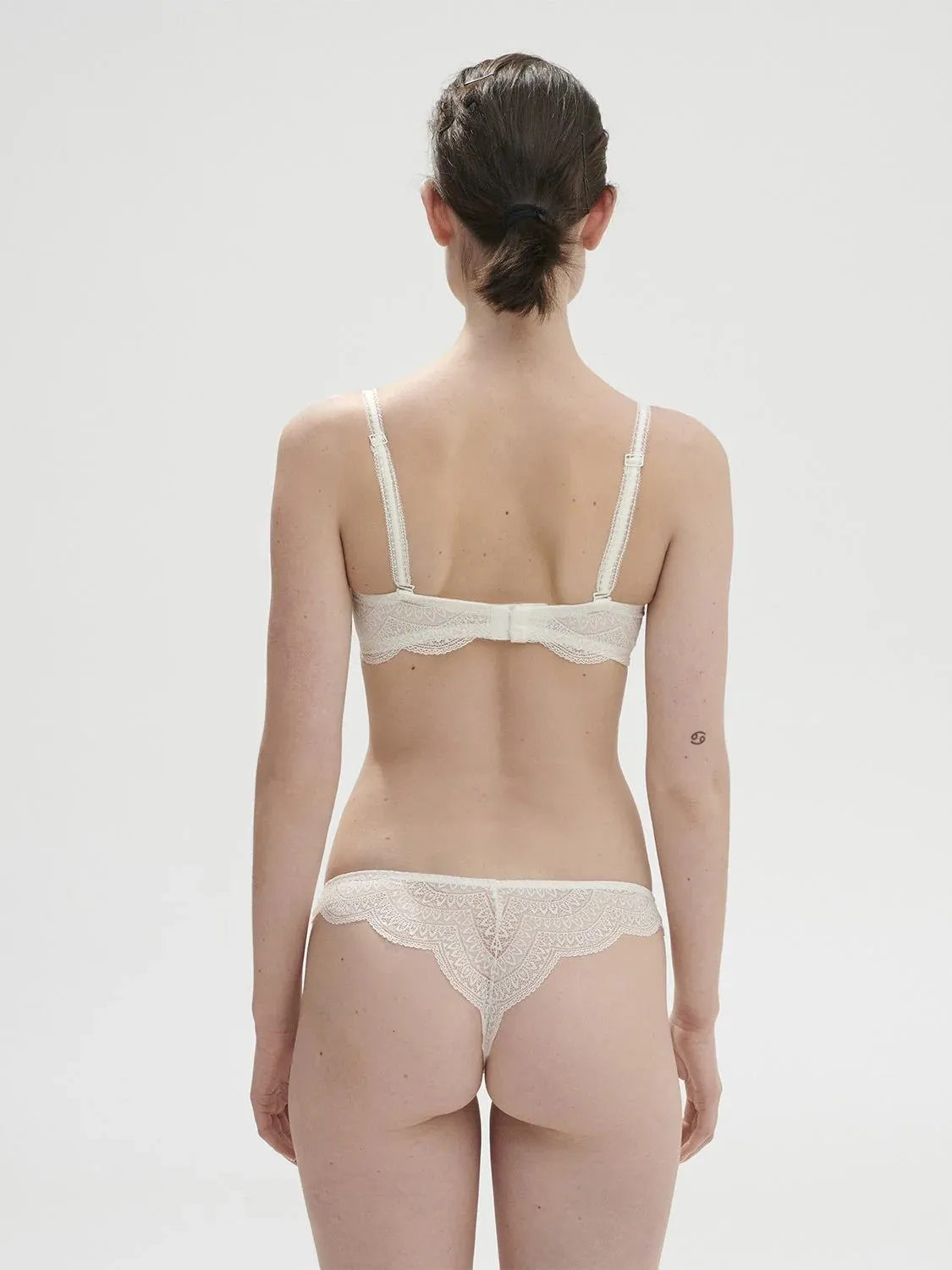 Simone Perele Karma Tanga