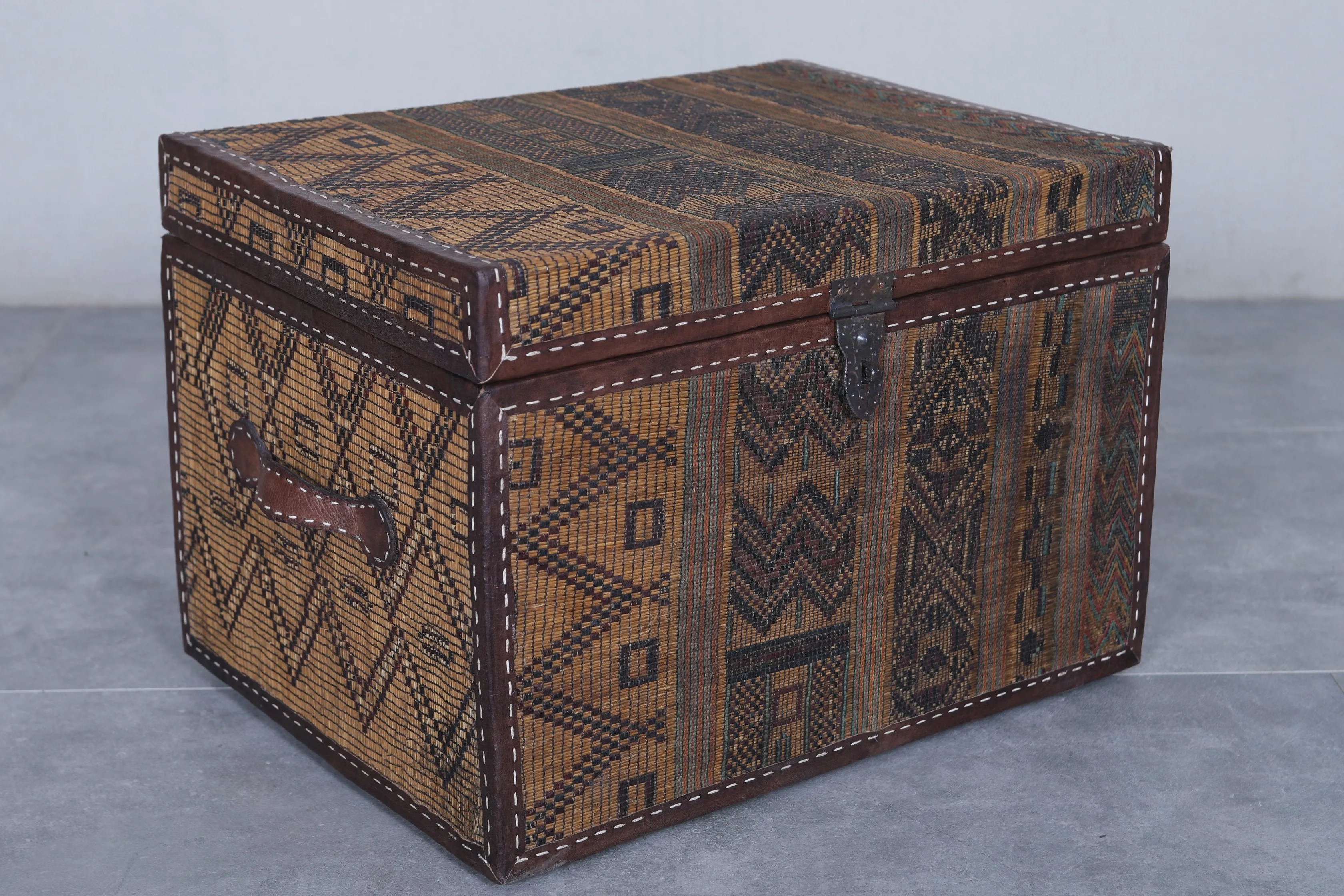 Vintage Moroccan chest  H 16.9 INCHES X W 24.4 INCHES X D 17.7 INCHES