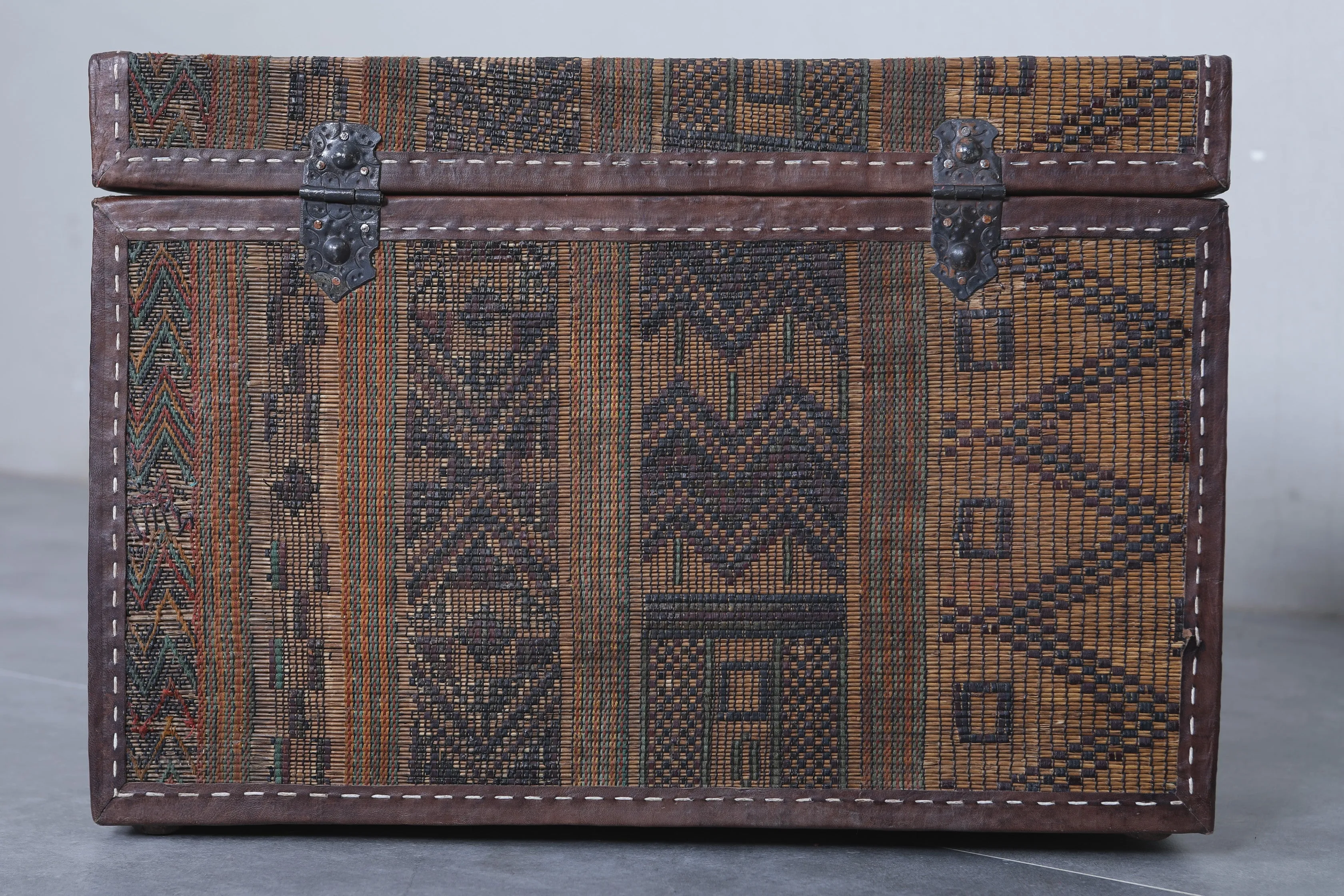 Vintage Moroccan chest  H 16.9 INCHES X W 24.4 INCHES X D 17.7 INCHES