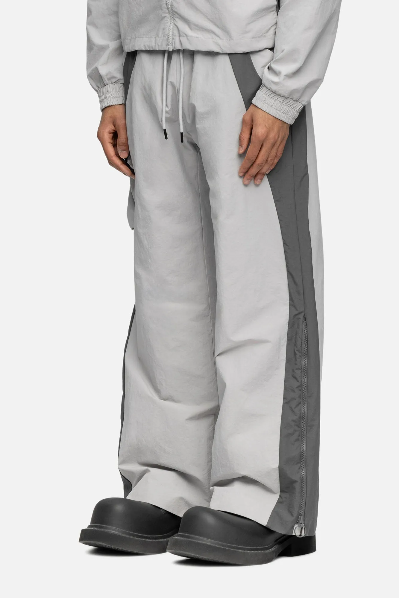 W2 CARGO SHADE